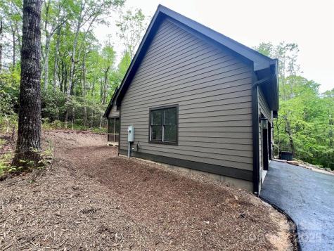 435 Soquili Drive Brevard NC 28712