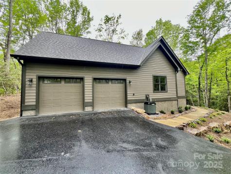435 Soquili Drive Brevard NC 28712