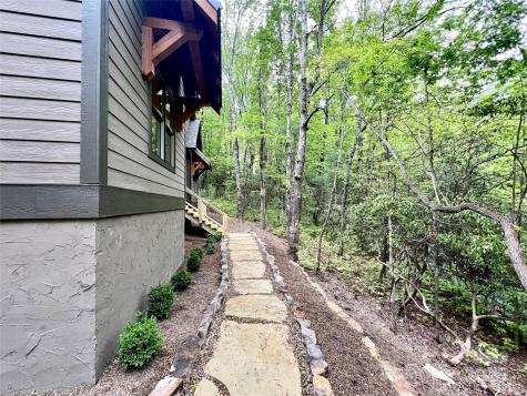 435 Soquili Drive Brevard NC 28712