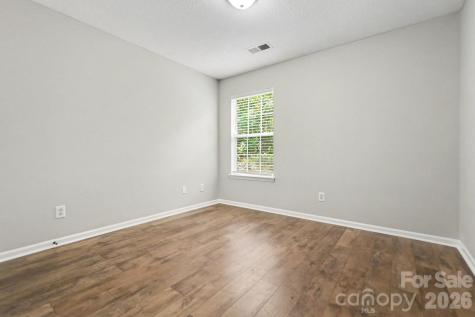15331 Dehavilland Drive Charlotte NC 28278