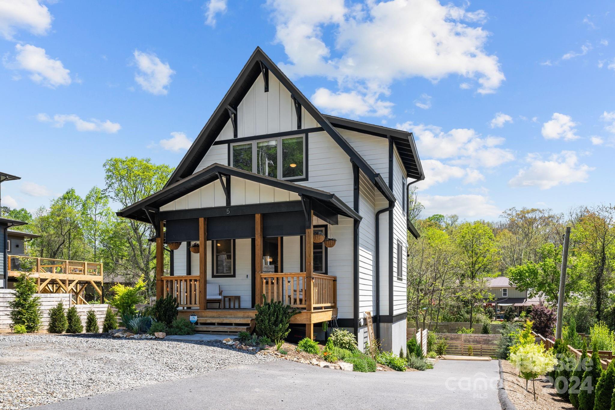 5 Middlebrook Road Asheville NC 28805