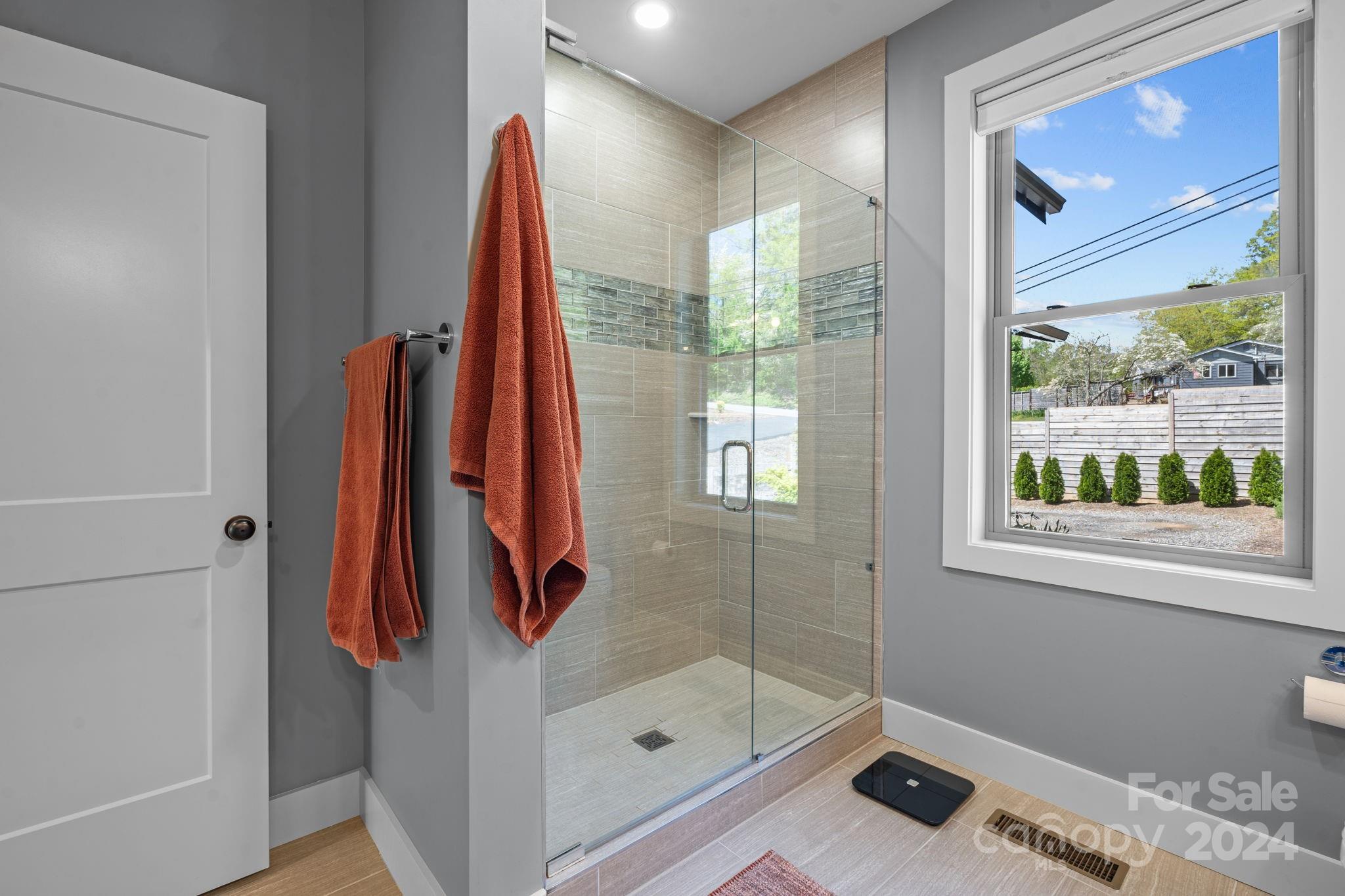 5 Middlebrook Road Asheville NC 28805