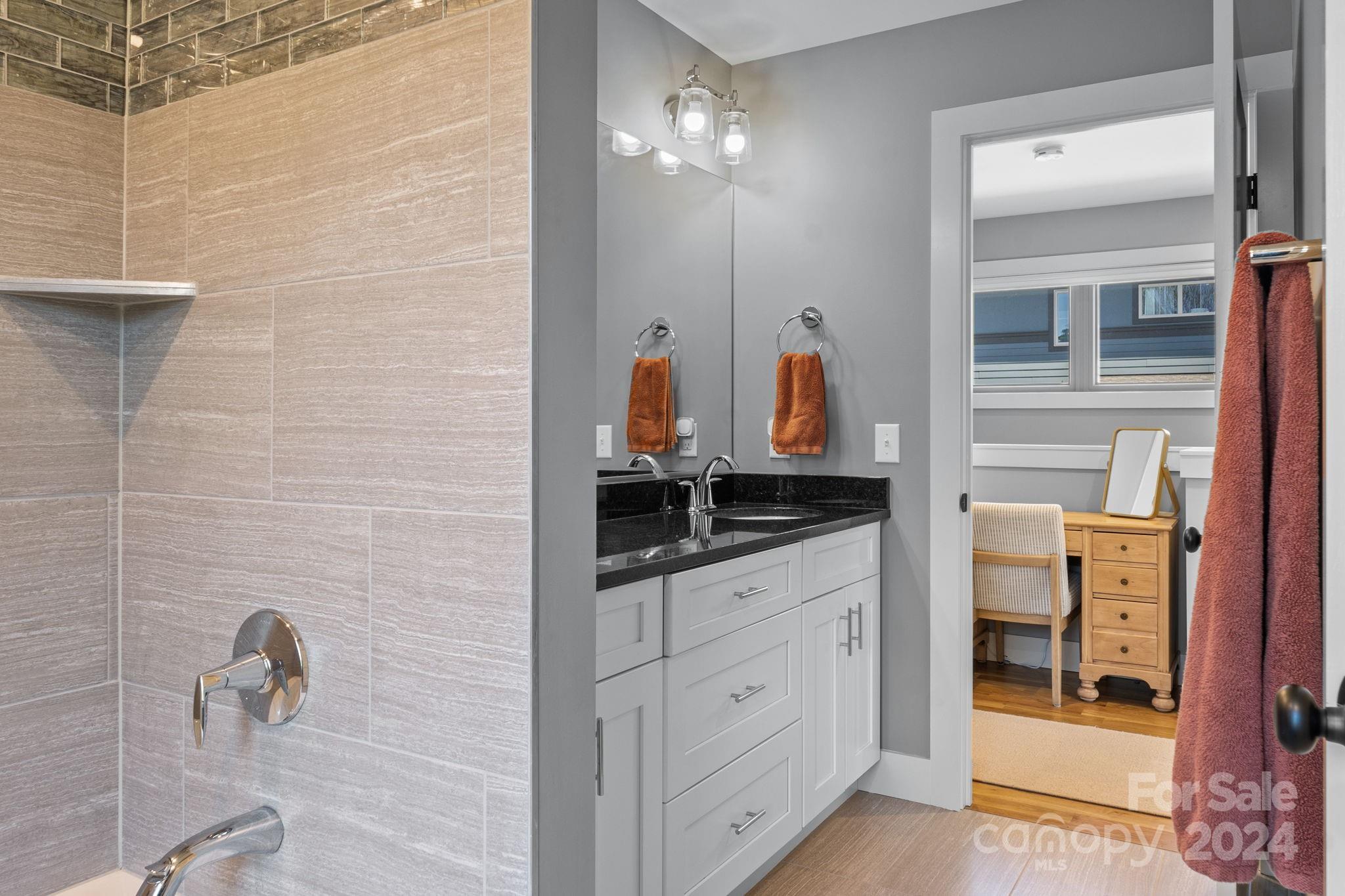 5 Middlebrook Road Asheville NC 28805