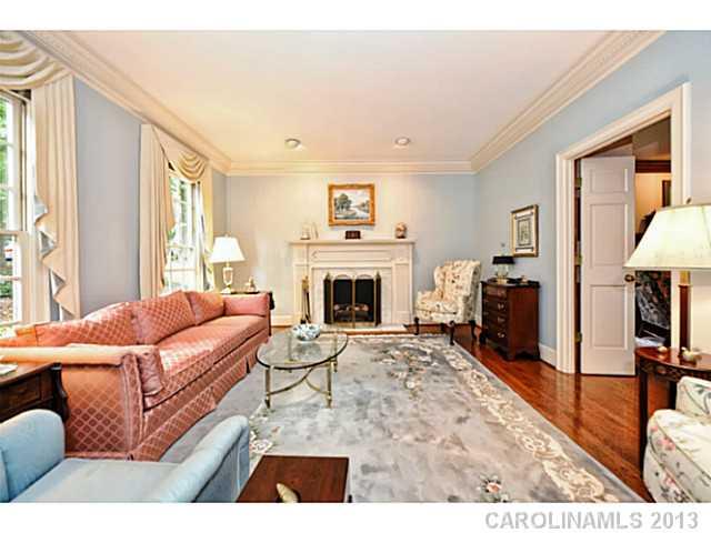 2532 Ballencourt Lane Charlotte NC 28226