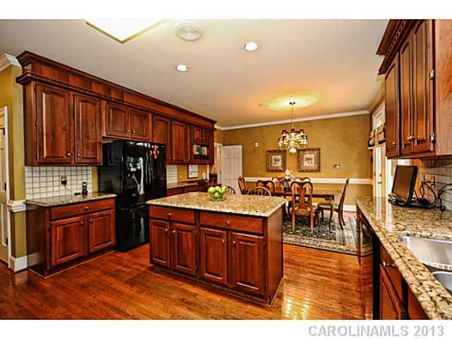 2532 Ballencourt Lane Charlotte NC 28226