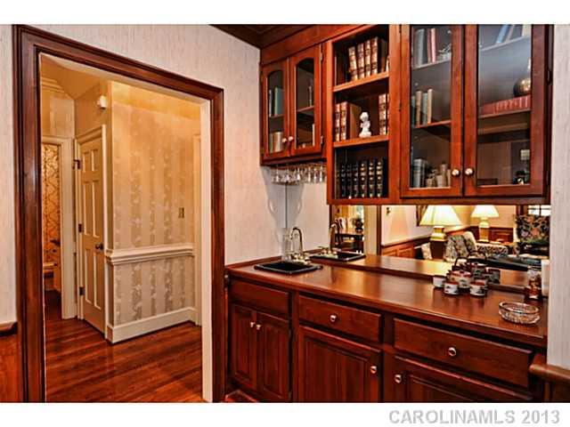 2532 Ballencourt Lane Charlotte NC 28226