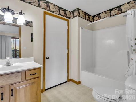 400 Indian Trail Franklin NC 28734
