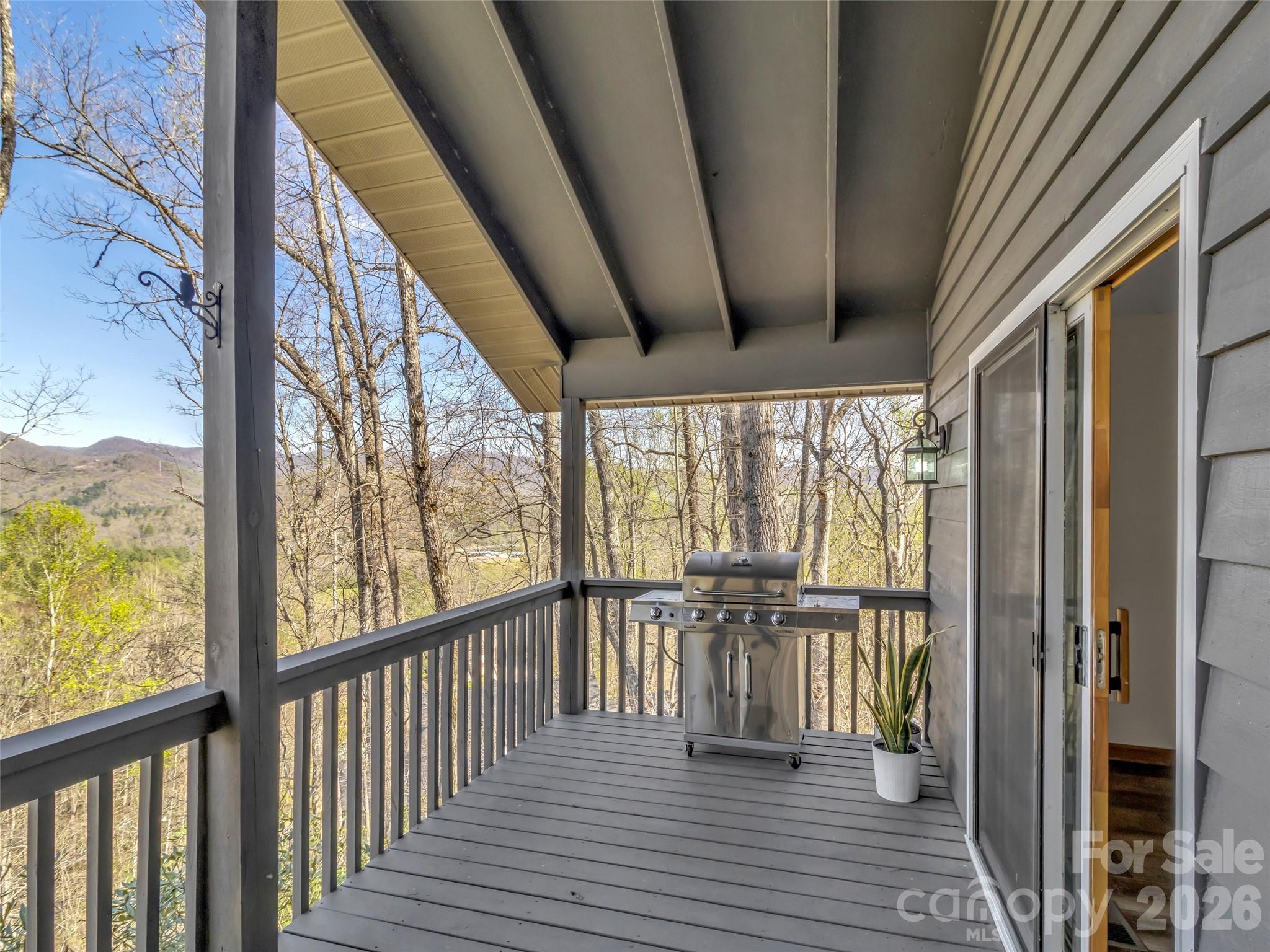 400 Indian Trail Franklin NC 28734