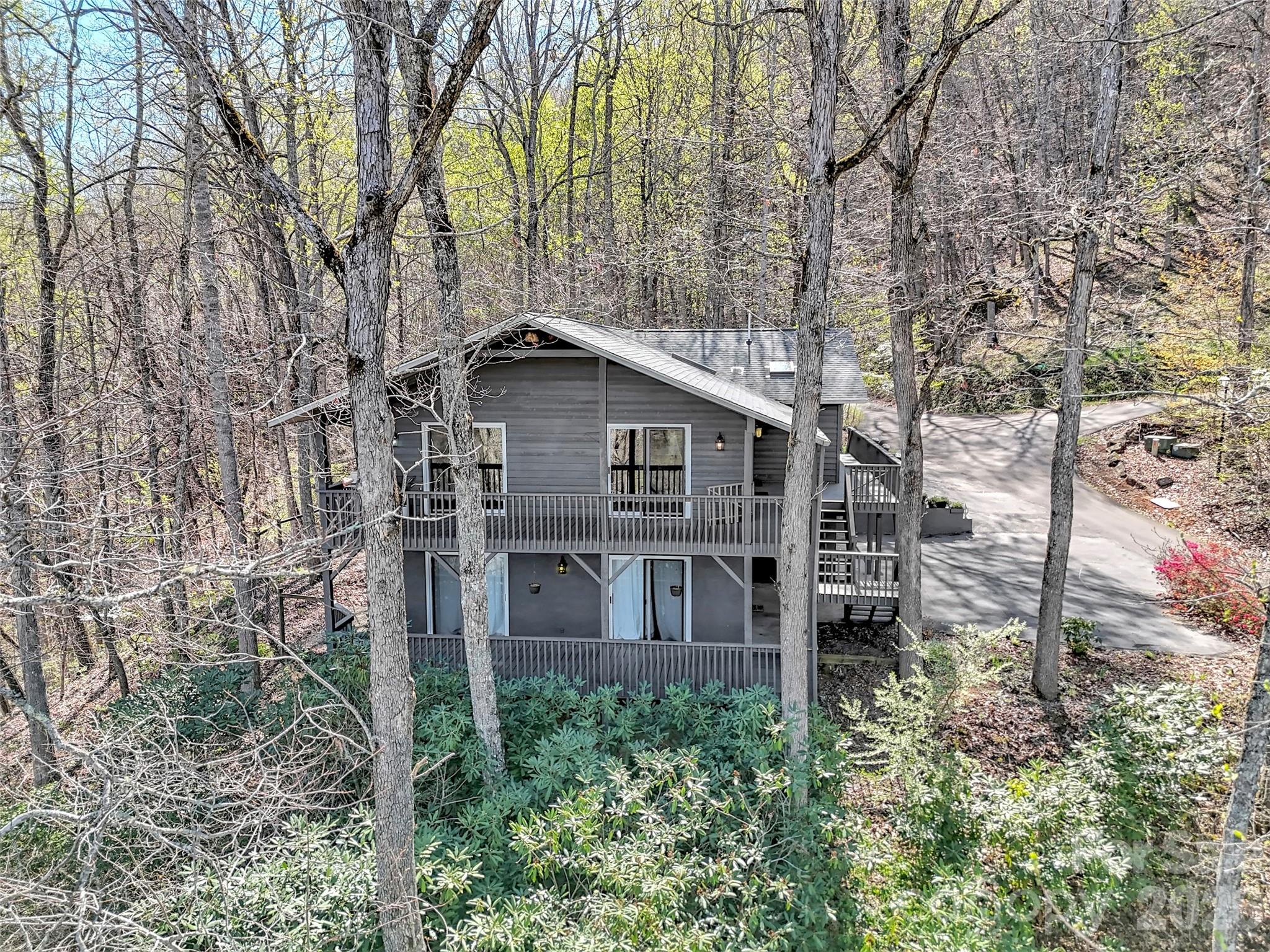 400 Indian Trail Franklin NC 28734