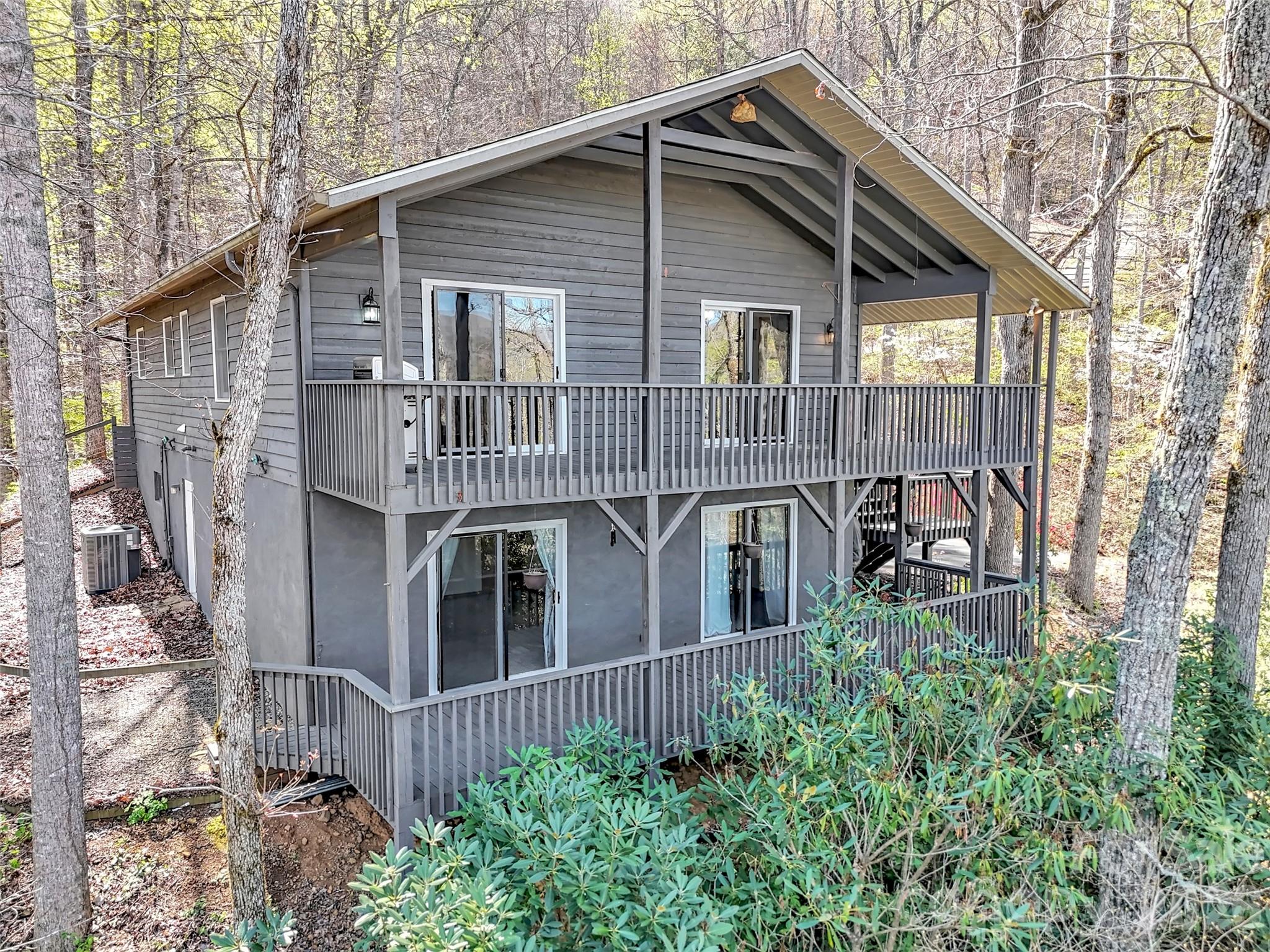 400 Indian Trail Franklin NC 28734