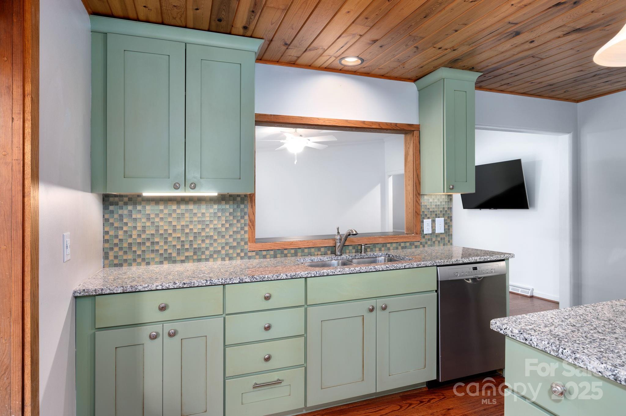 48 Stratford Road Asheville NC 28804