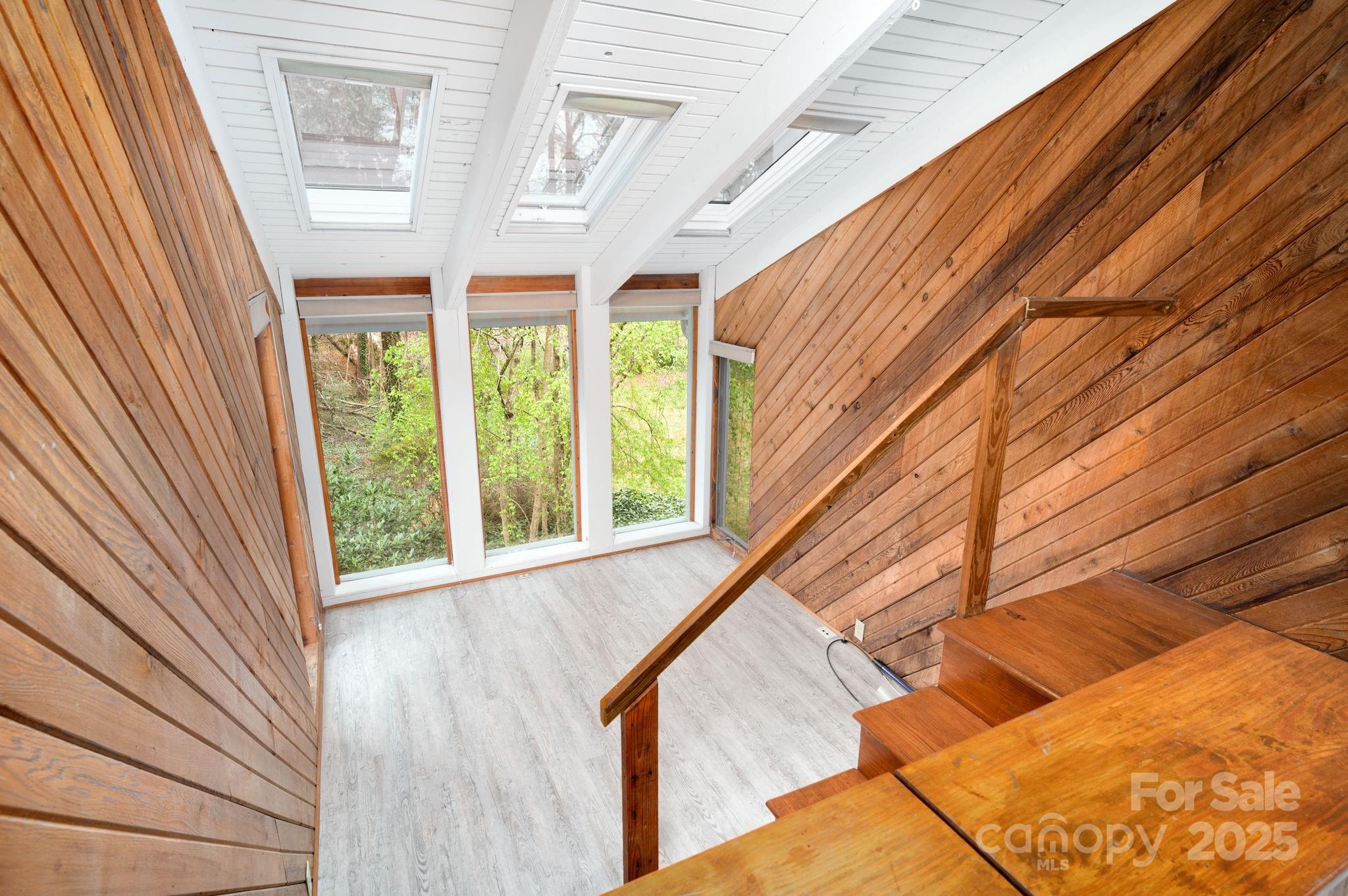 48 Stratford Road Asheville NC 28804