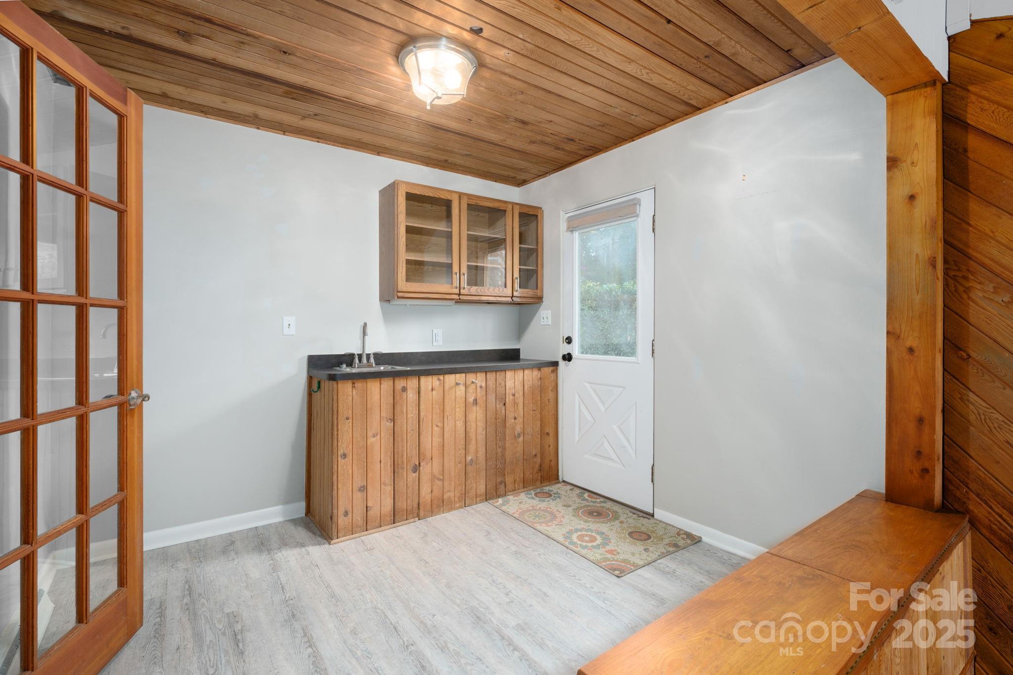 48 Stratford Road Asheville NC 28804