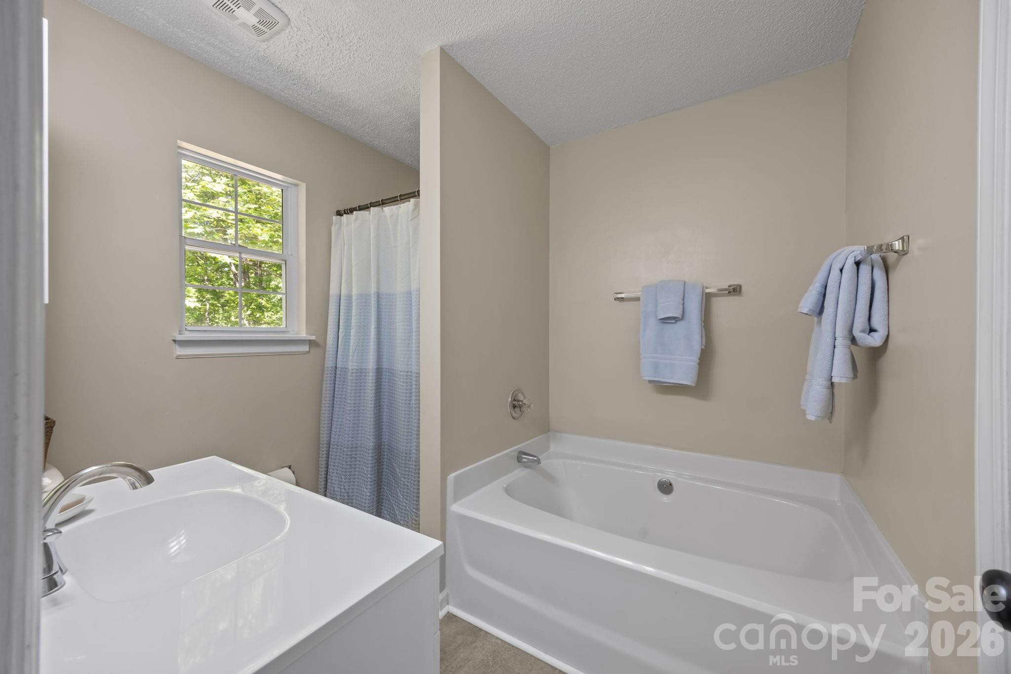 125 Mills Forest Lane Mooresville NC 28117