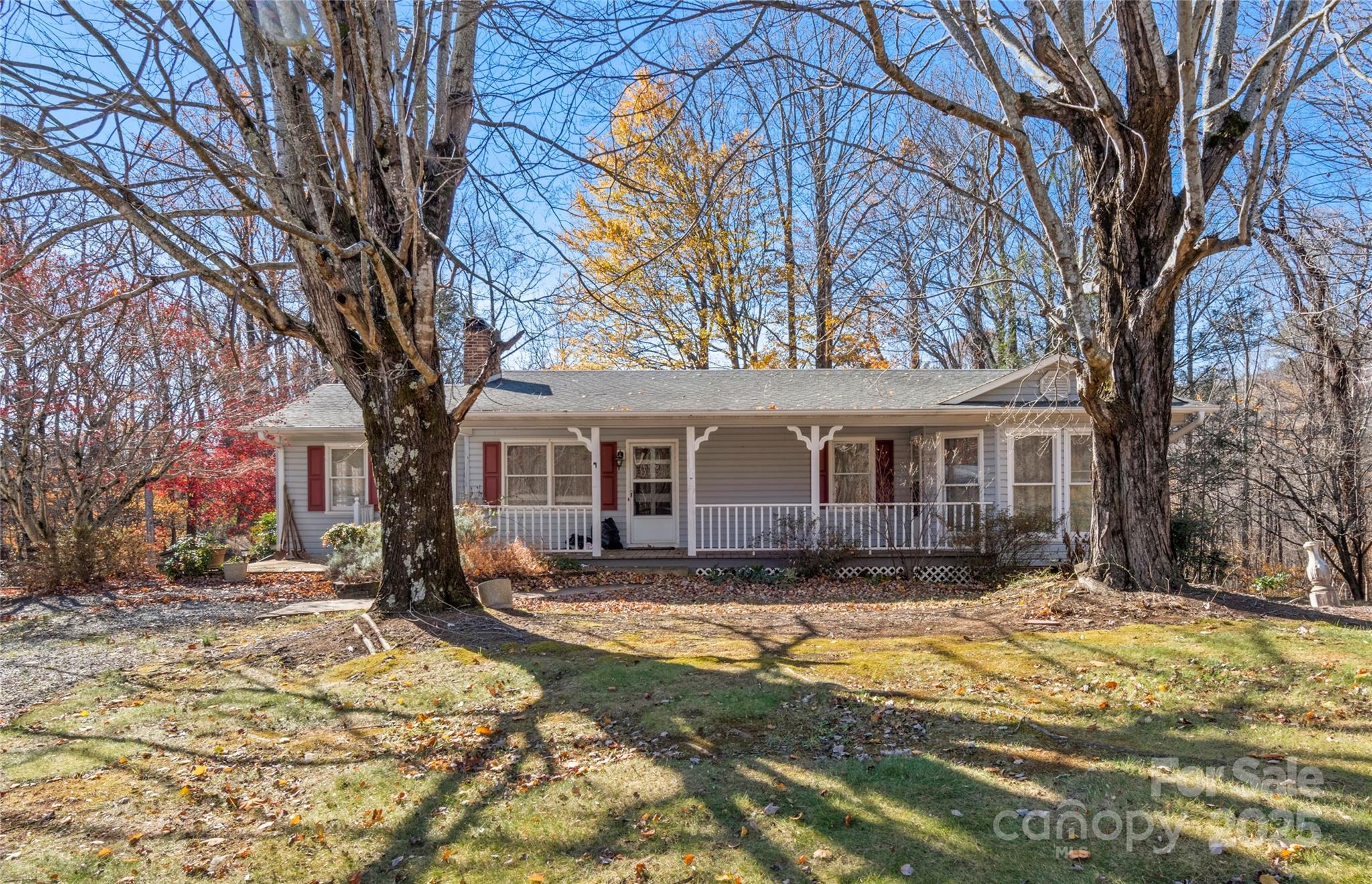 5091 Us Highway 21 Thurmond NC 28683