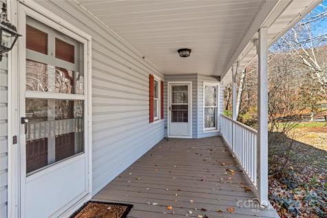 5091 Us Highway 21 Thurmond NC 28683