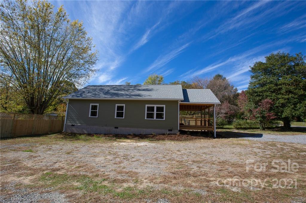 118 East Street Black Mountain NC 28711