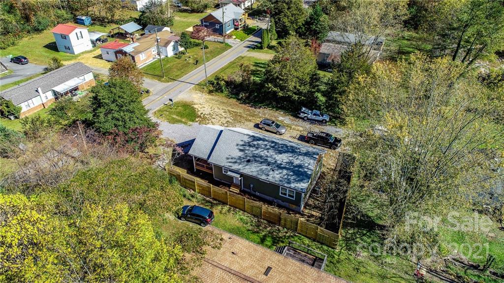 118 East Street Black Mountain NC 28711