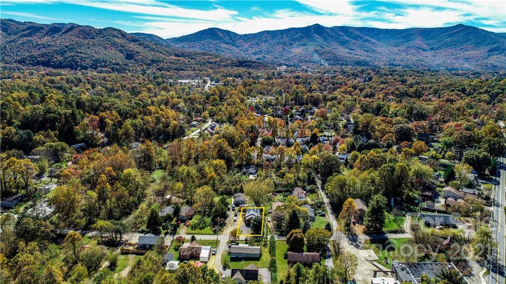 118 East Street Black Mountain NC 28711