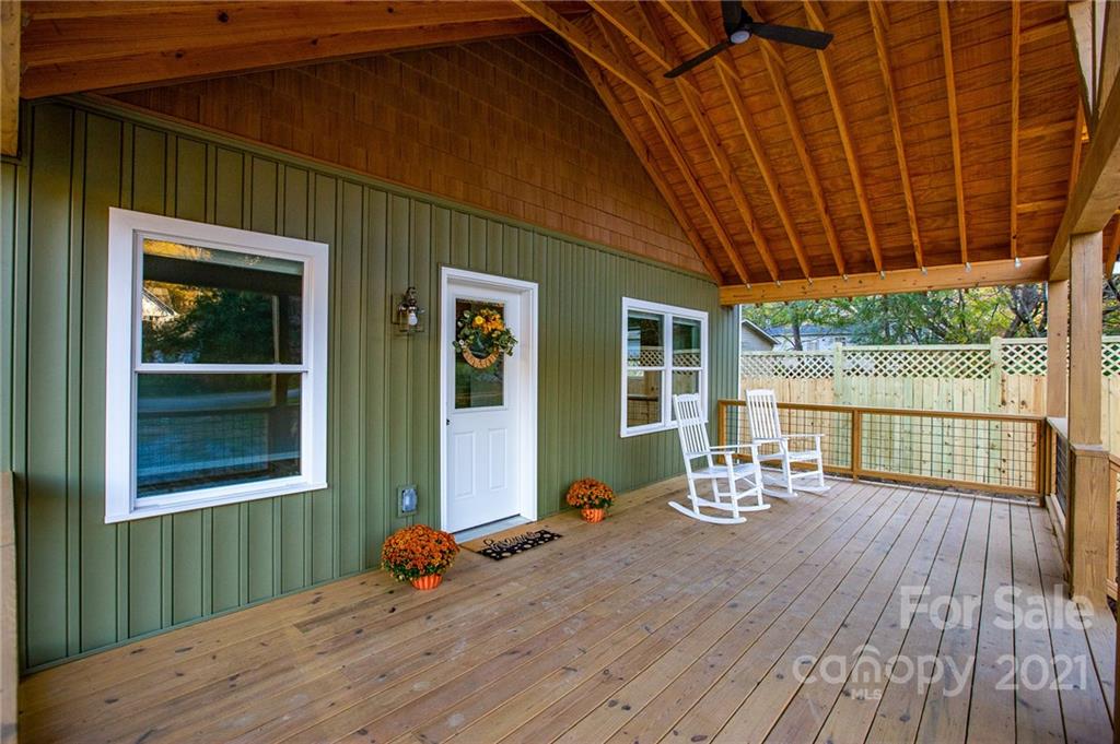 118 East Street Black Mountain NC 28711