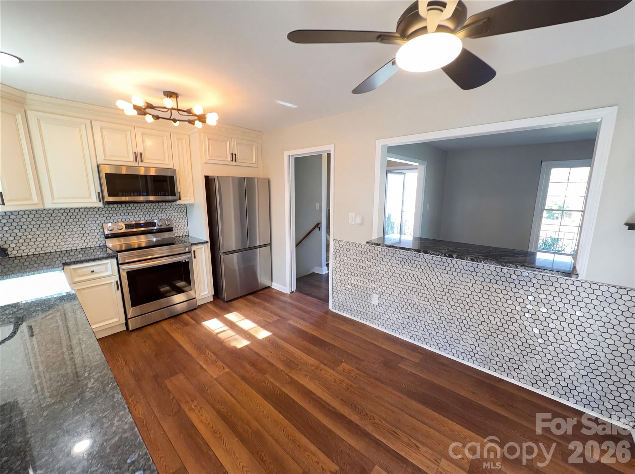 7700 Meadowdale Lane Charlotte NC 28212