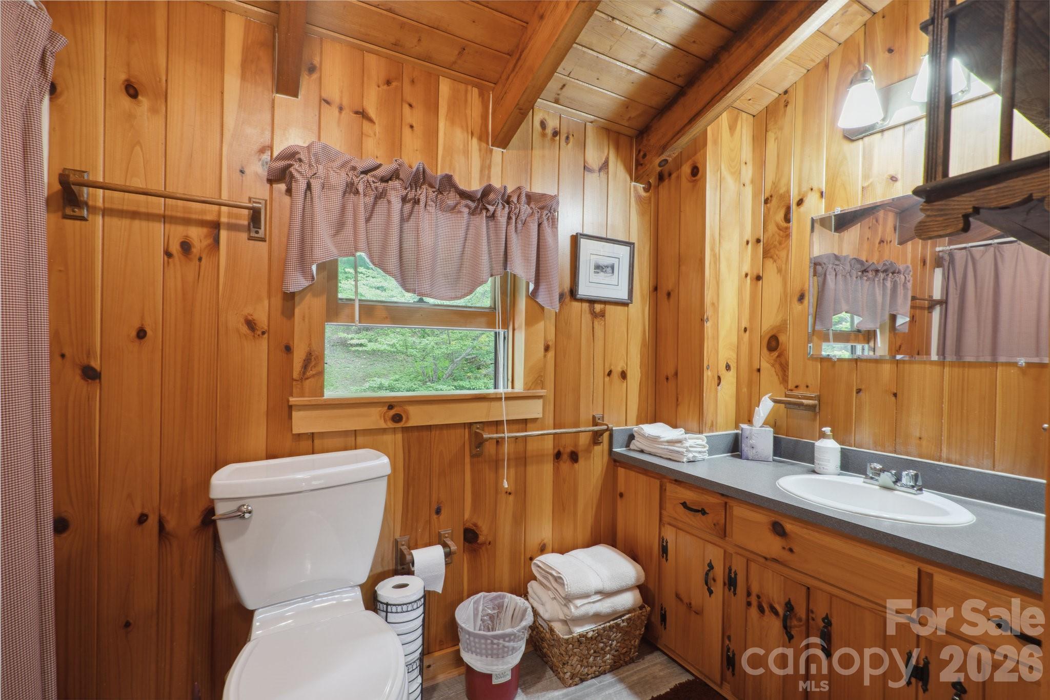 710 River Hills Road Lansing NC 28643
