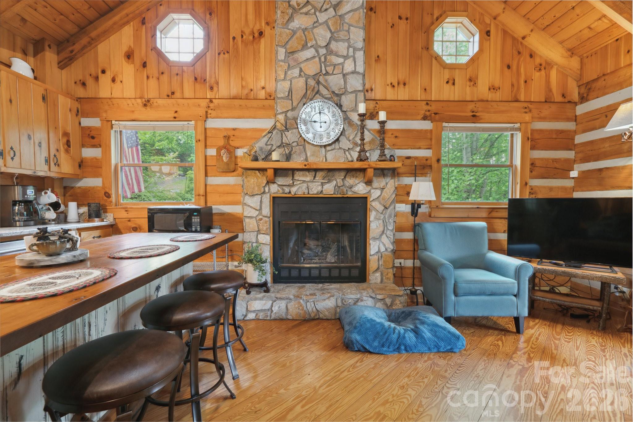 710 River Hills Road Lansing NC 28643