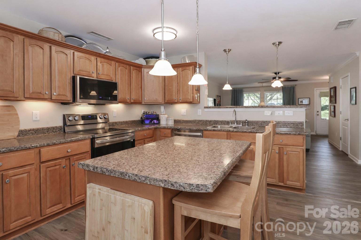 1123 Valley Street Statesville NC 28677