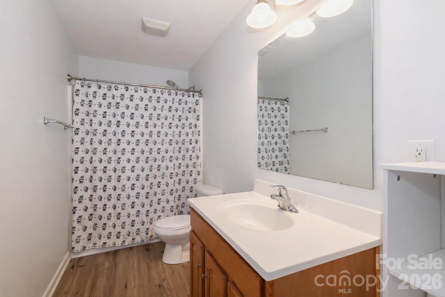 1123 Valley Street Statesville NC 28677