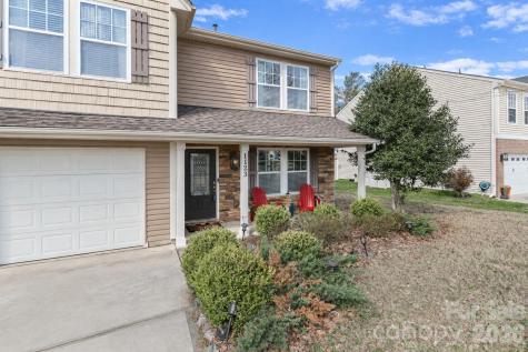 1123 Valley Street Statesville NC 28677