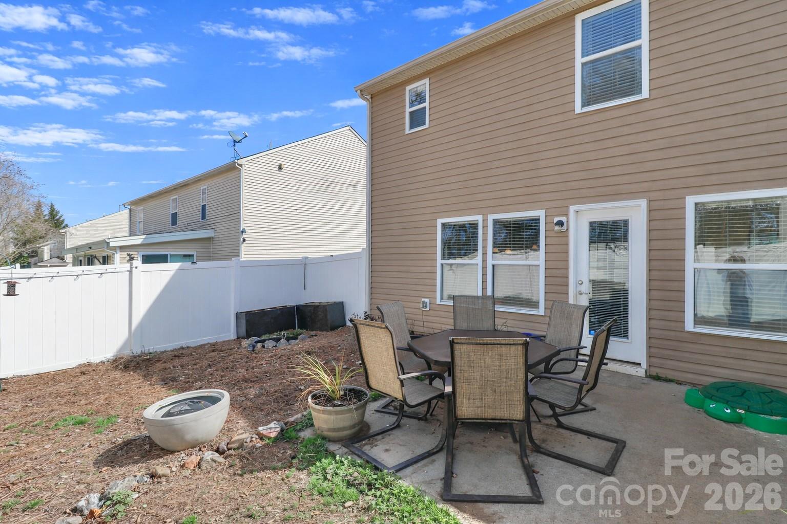 1123 Valley Street Statesville NC 28677