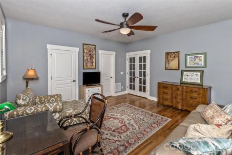 37 Creekside View Drive Asheville NC 28804