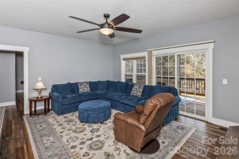 37 Creekside View Drive Asheville NC 28804