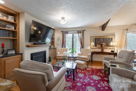 69 Forest Road Asheville NC 28803