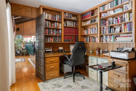 69 Forest Road Asheville NC 28803