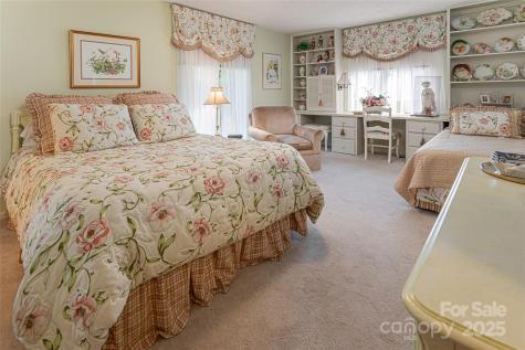 69 Forest Road Asheville NC 28803