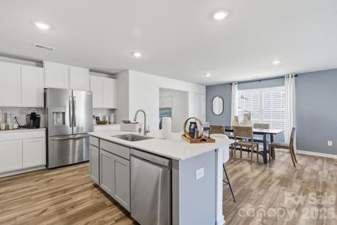 502 Sand Dunes Drive Kannapolis NC 28081