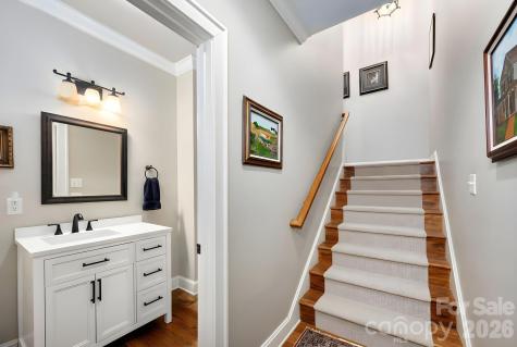 28 Meadow Village Lane Asheville NC 28803