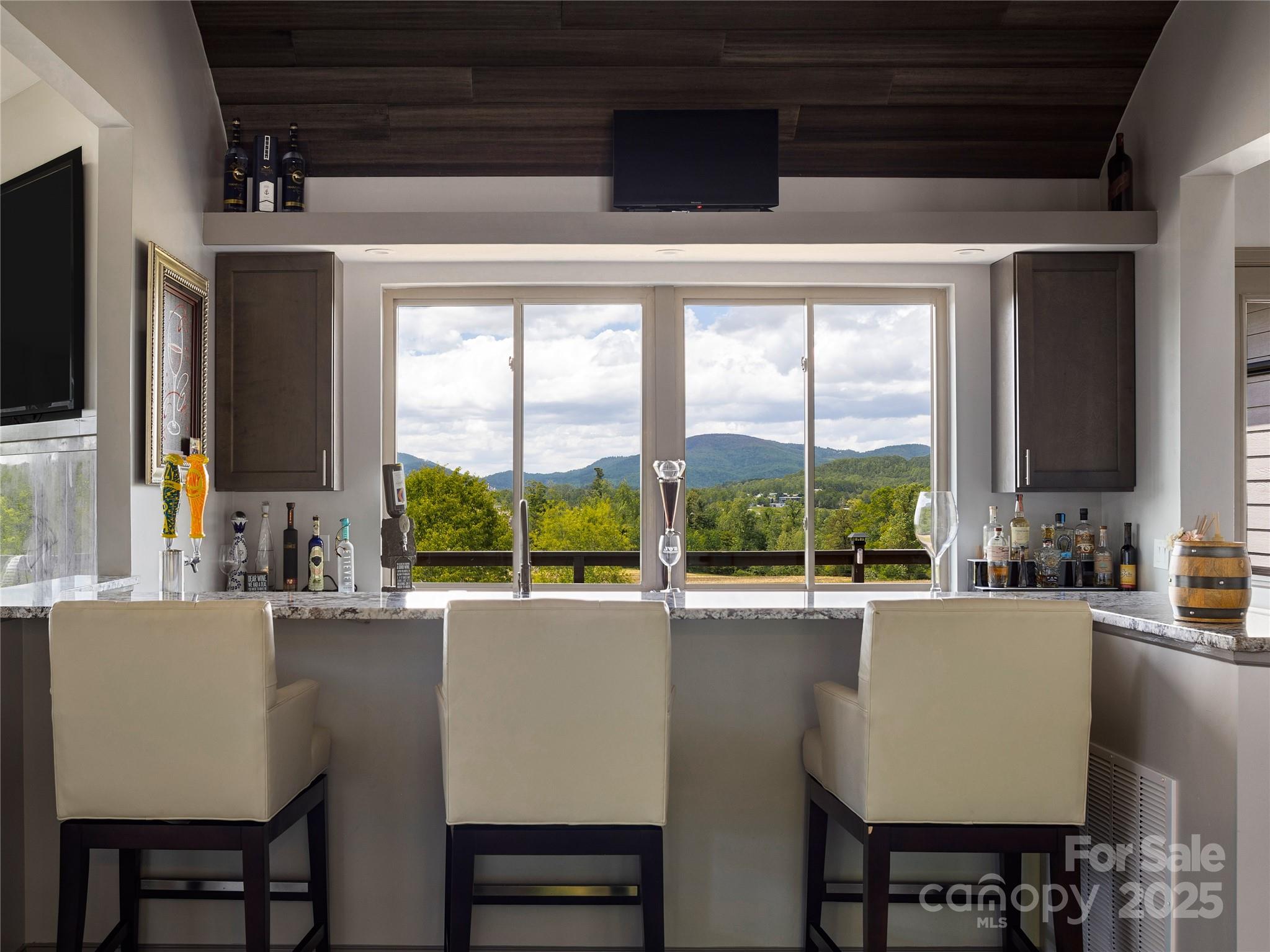 639 Byers Cove Road Hendersonville NC 28792