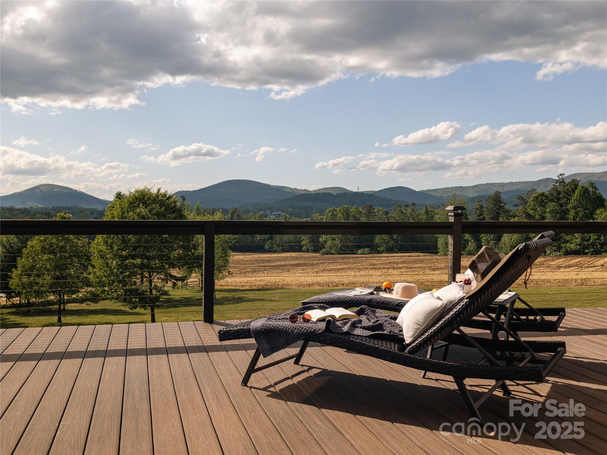 639 Byers Cove Road Hendersonville NC 28792