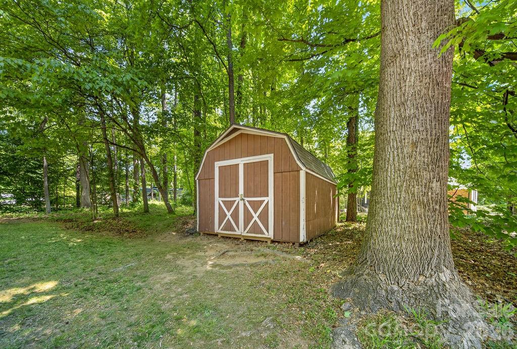 1908 W Sugar Creek Road Charlotte NC 28262
