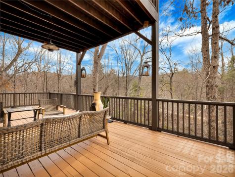 184 Deep Woods Lane Saluda NC 28773