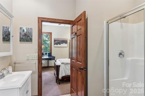 184 Deep Woods Lane Saluda NC 28773