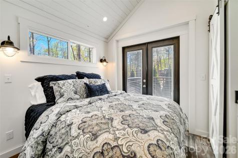 163 Simplicity Woods Drive Franklin NC 28734