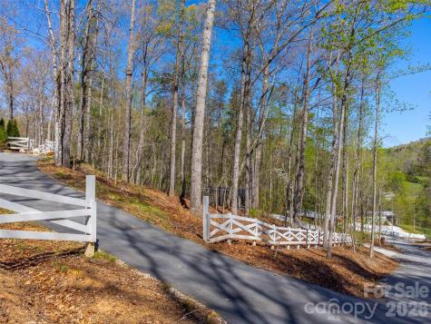 163 Simplicity Woods Drive Franklin NC 28734