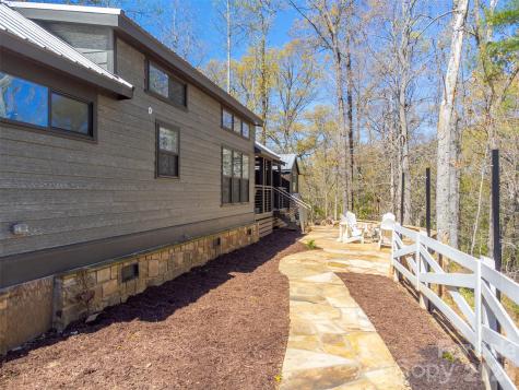 163 Simplicity Woods Drive Franklin NC 28734