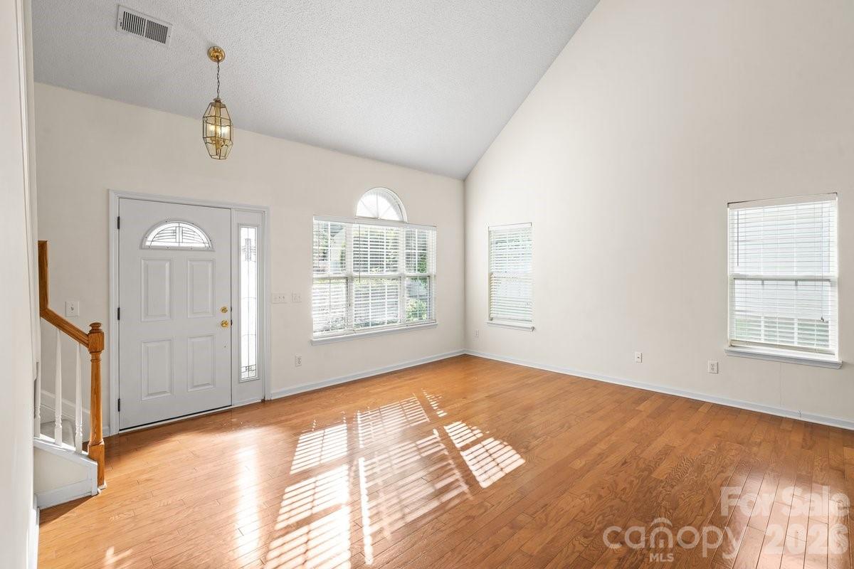 1937 Decatur Court Charlotte NC 28213