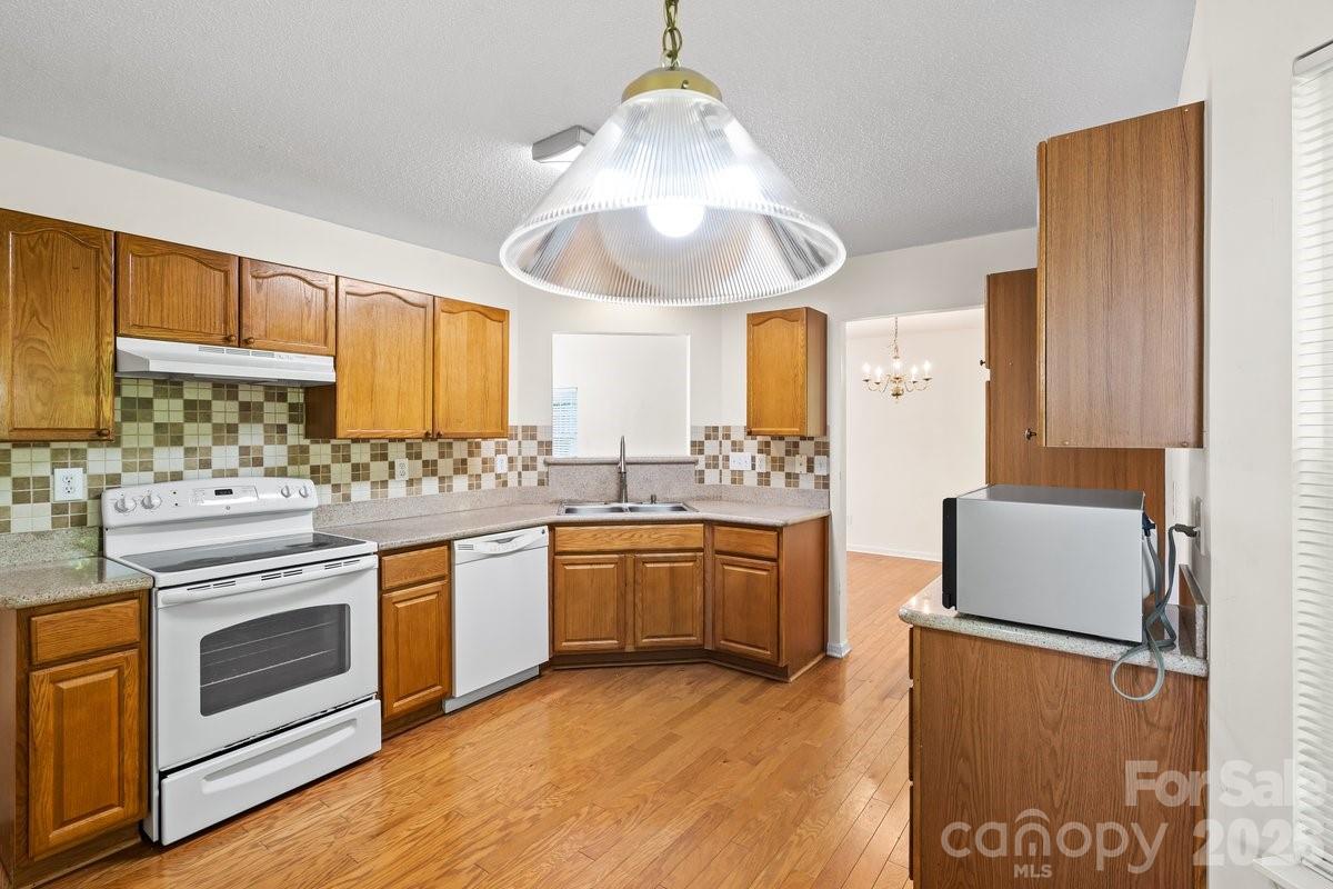 1937 Decatur Court Charlotte NC 28213