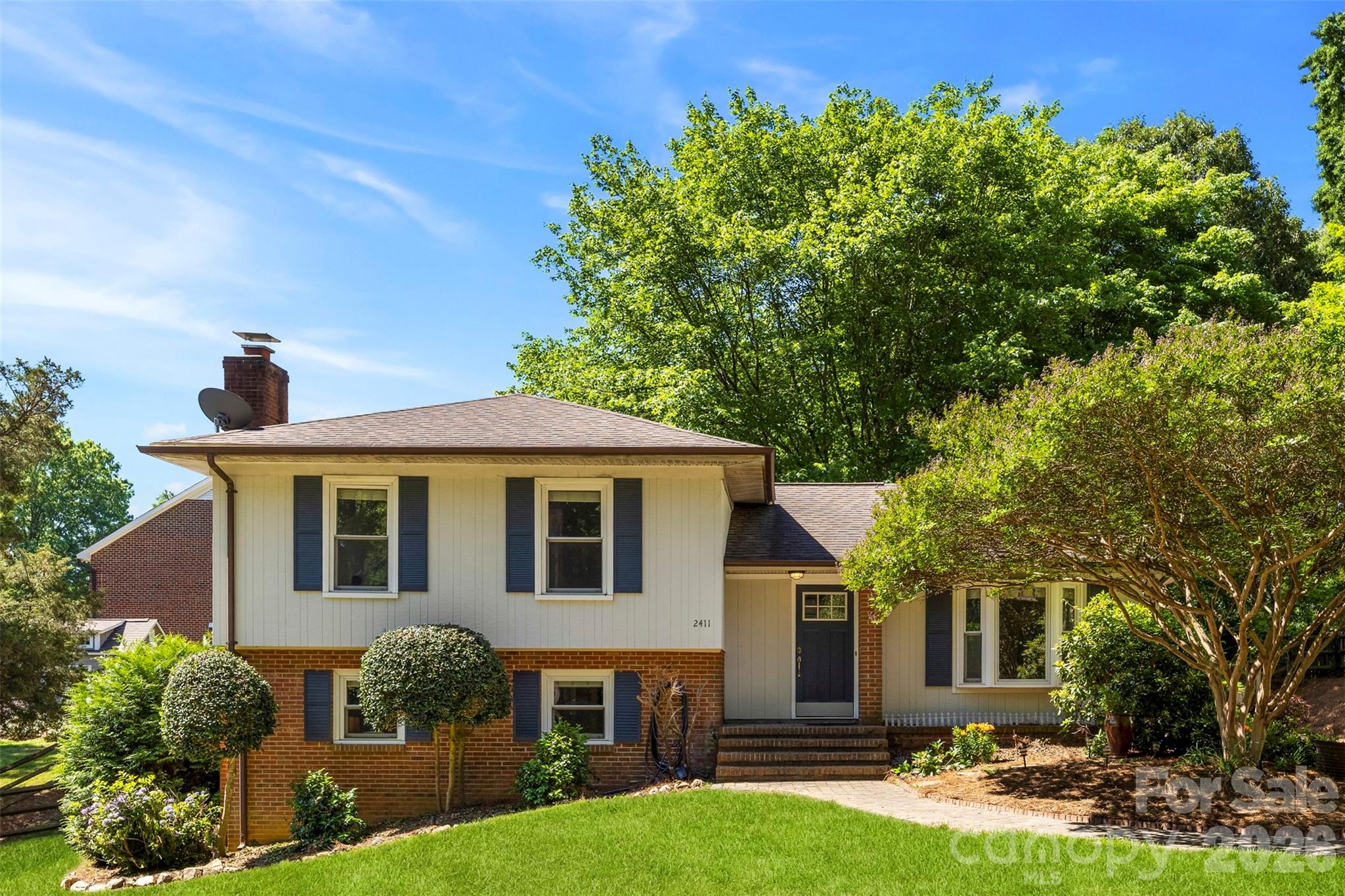 Charlotte NC, 2411 Roundabout Lane