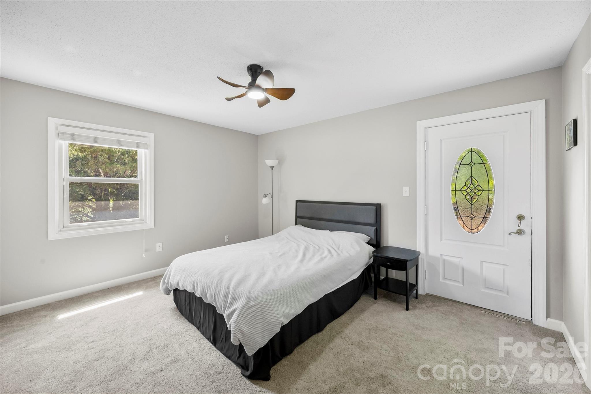 2411 Roundabout Lane Charlotte NC 28210